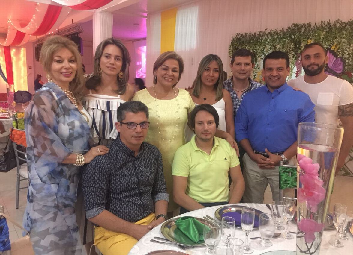 María del Rosario Cabrera, Carolina Alarcón, la Senadora Esperanza Andrade, Andrea Muñoz, Dirían García, Fernando Nieto, Ramsés, Felipe González, Felipe Cabrera.